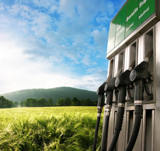 USA splní vysoké cíle využití motorových biopaliv jen při vyšším podílu jejich další generace