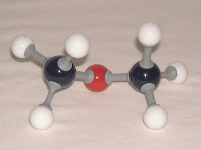 Molekula DME